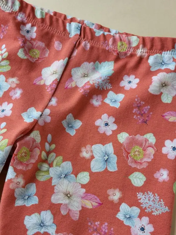 Legging Blumen koralle Gr.122 – Bild 2