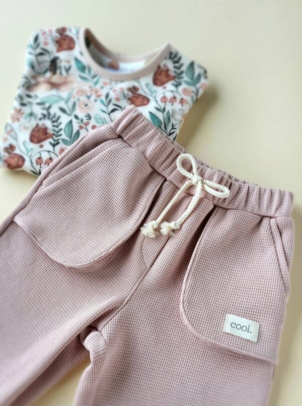 Jogger mit 3D-Taschen Gr.98 – Bild 7