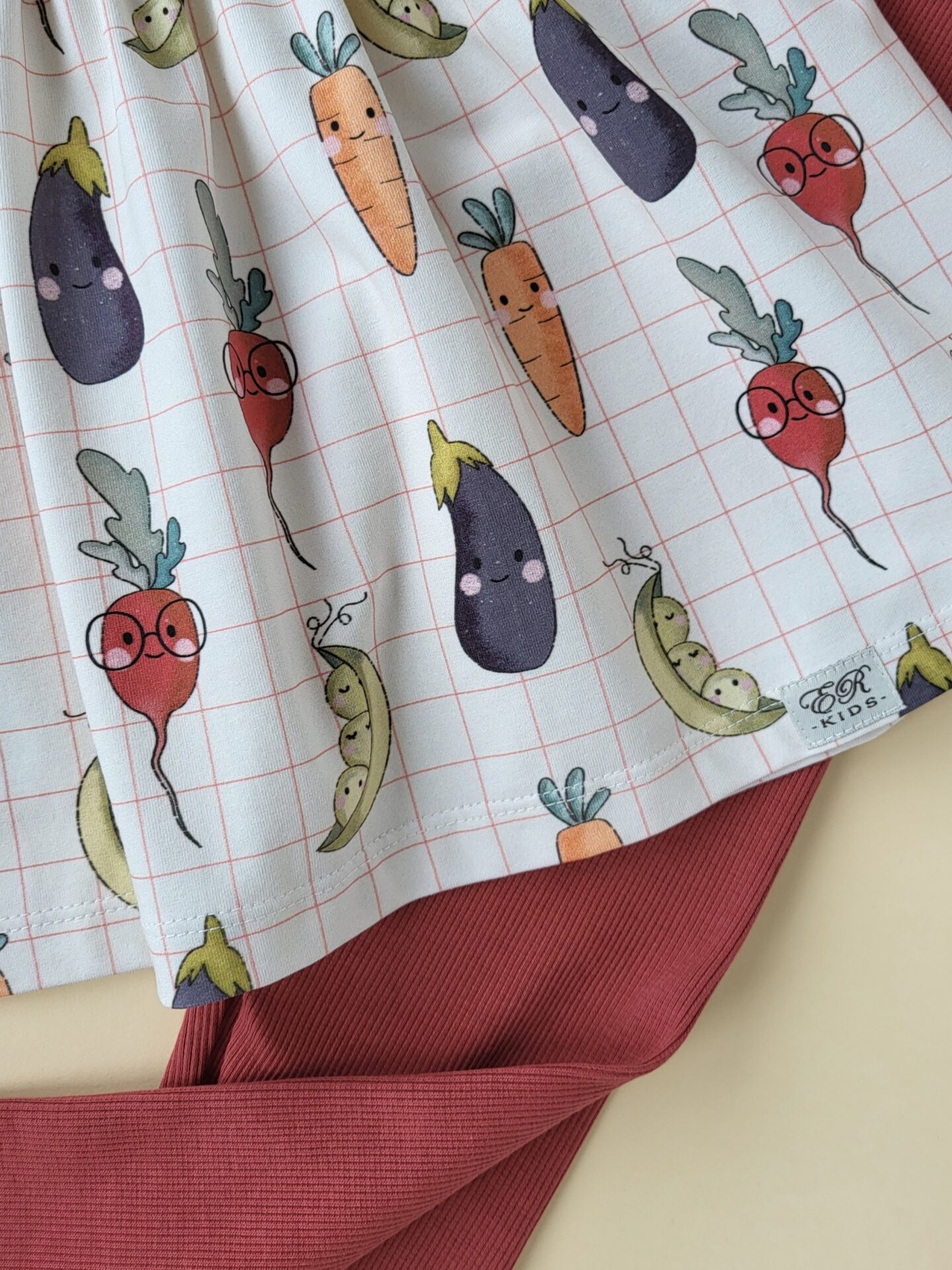 Langarm-Tunika Gemüse Gr. 110 – Bild 4