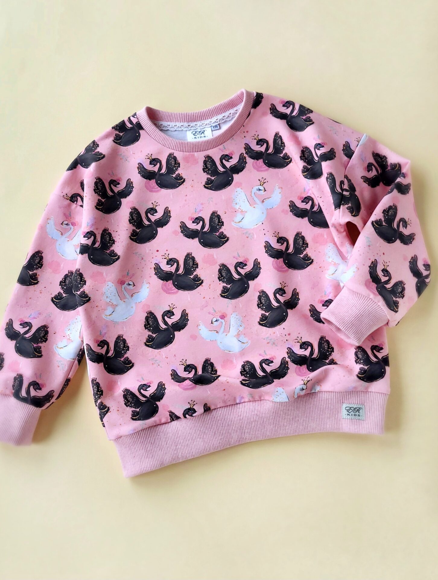 Oversized Sweater Black/White Swan Gr. 116 – Bild 2