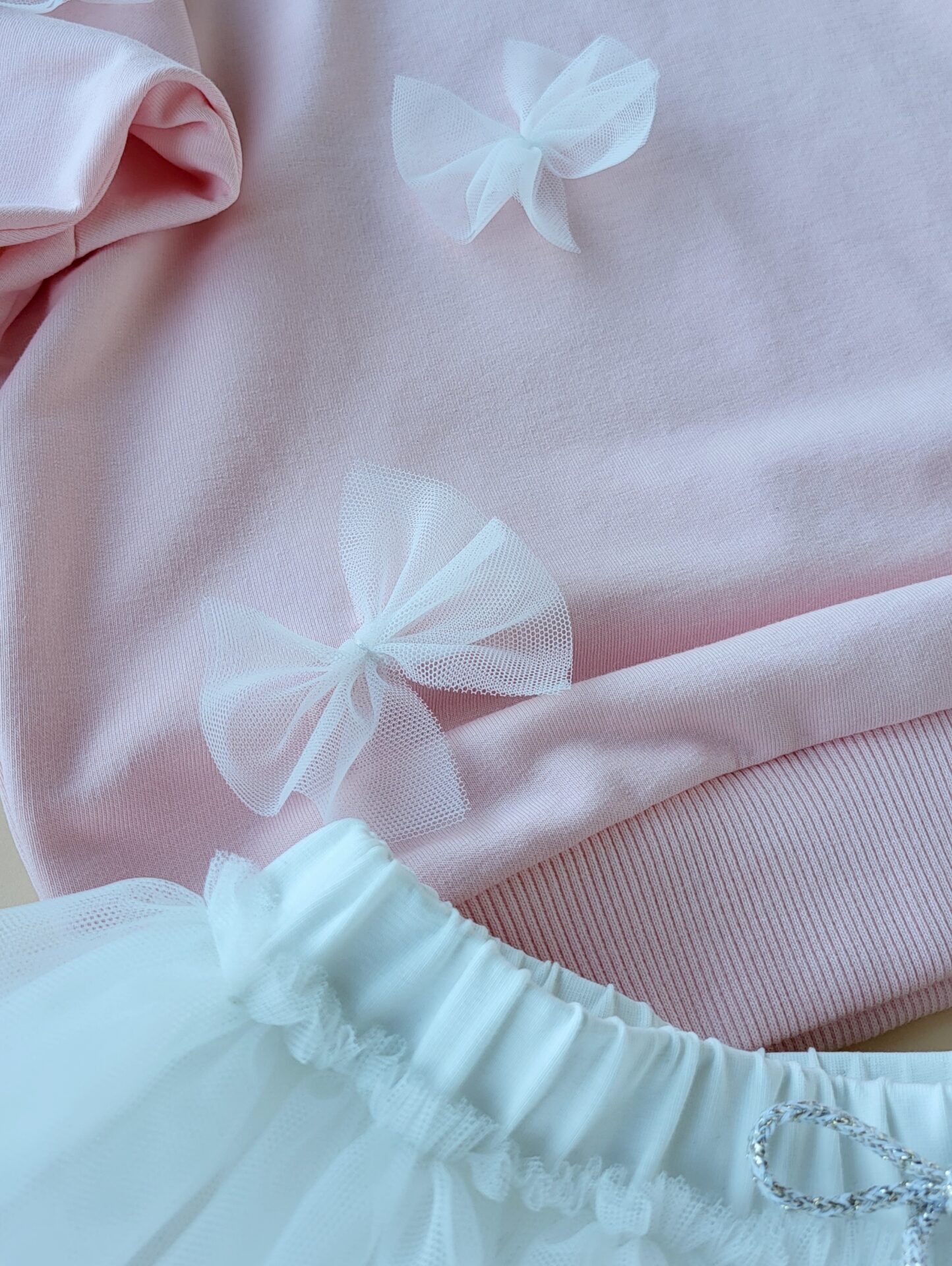 Lounge Sweater Schleifen Gr. 116 – Bild 3