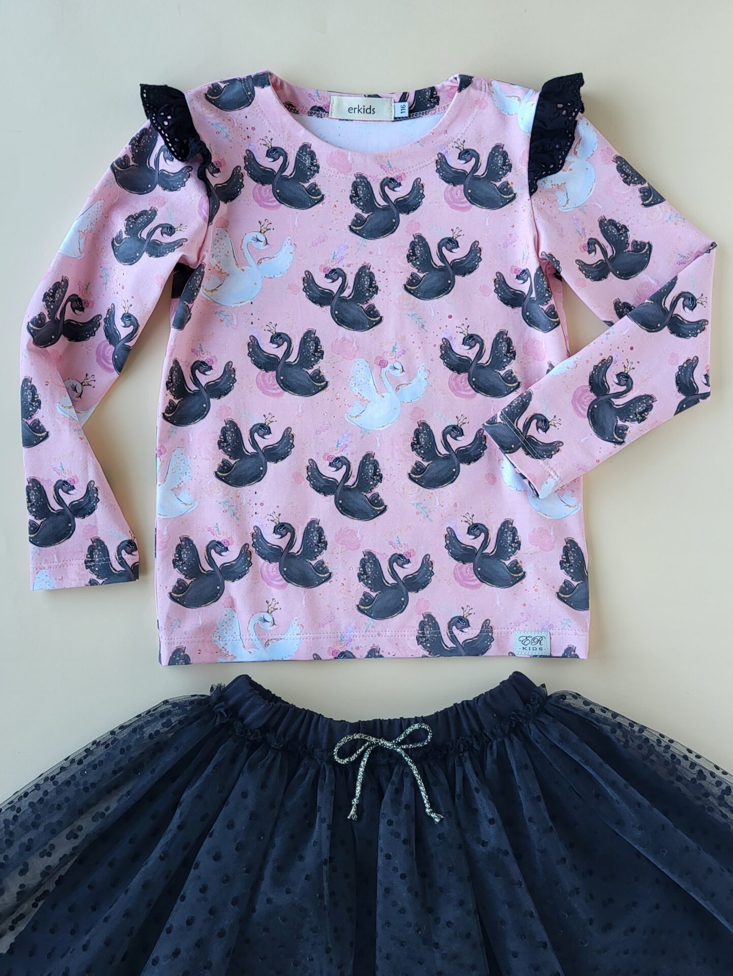 Langarmshirt Black/White Swan Gr. 116 – Bild 2