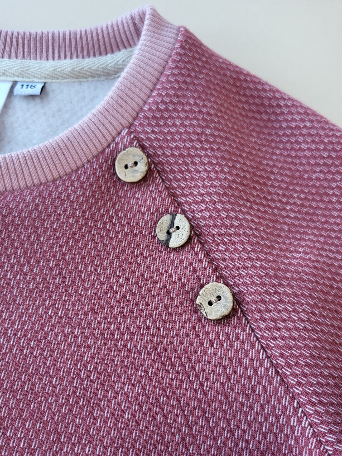 Raglan-Pulli rostrot Gr. 116 – Bild 2