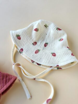 Baby-Hut Erdbeeren KU 43-44