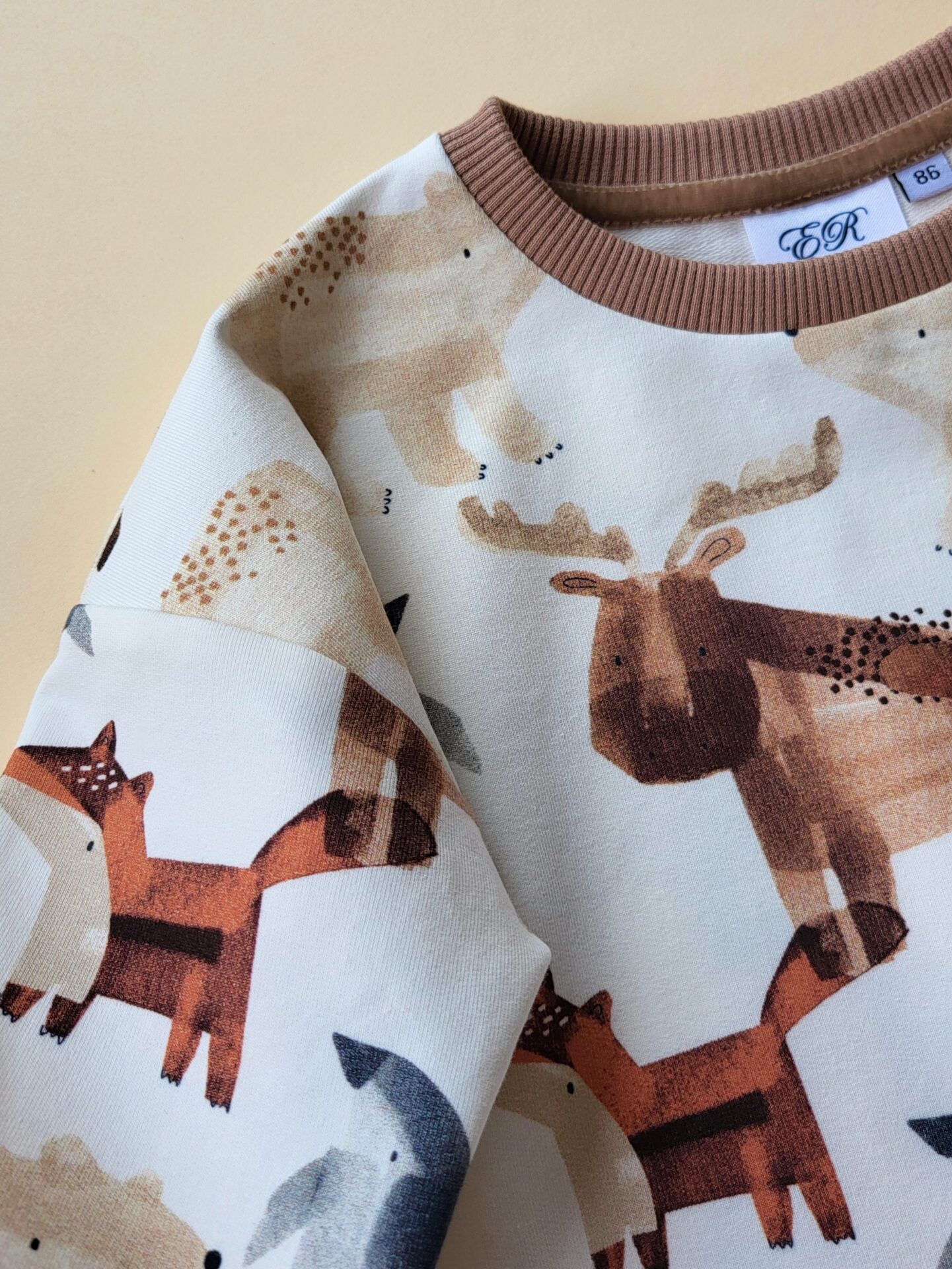 Oversized Sweater Wilde Tiere Gr. 86 – Bild 2